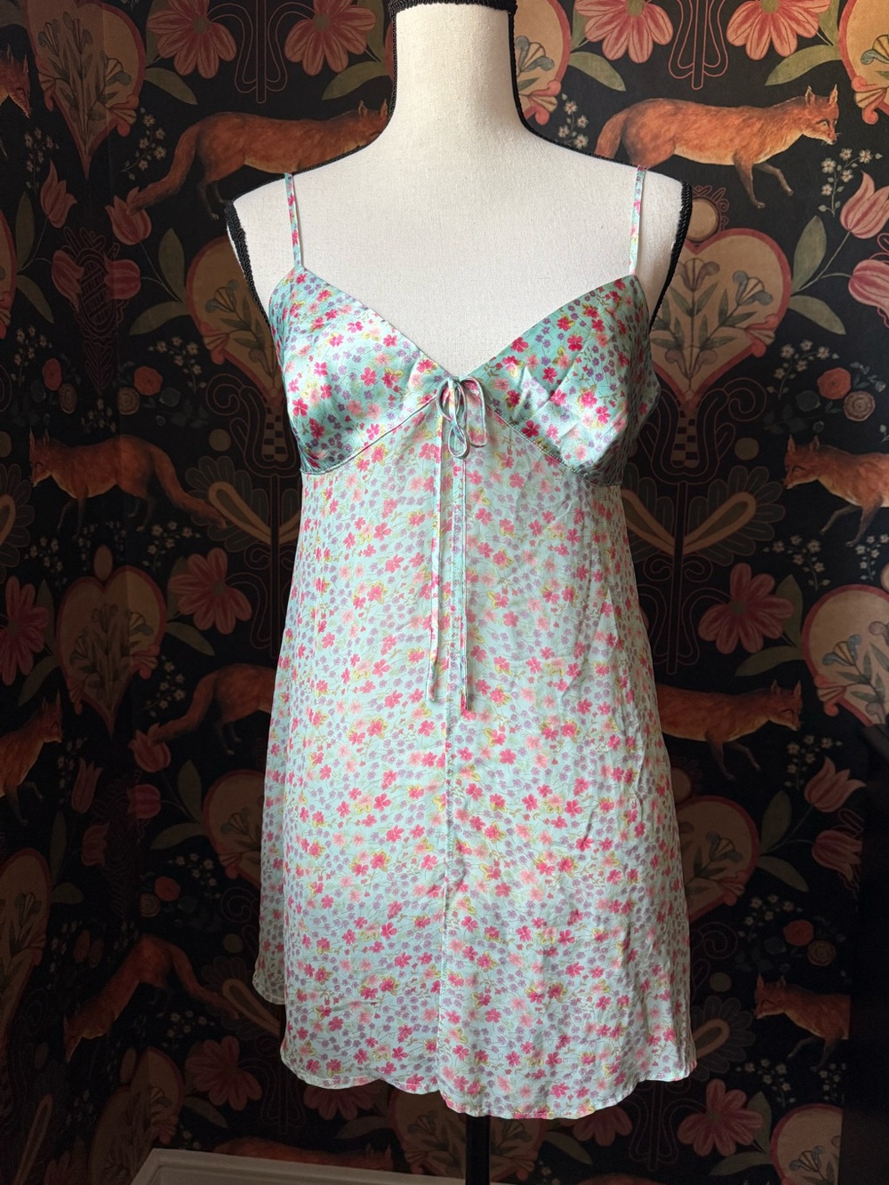 Vintage Y2K Victoria’s Secret Floral Tank Top M Satin Chiffon Blue Pink Camisole